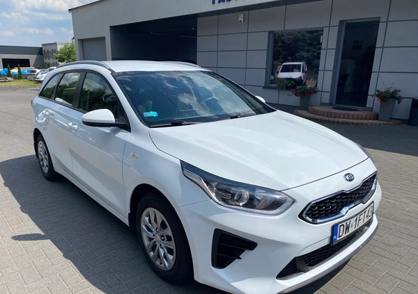 Kia Ceed cena 59900 przebieg: 90000, rok produkcji 2019 z Świerzawa małe 232